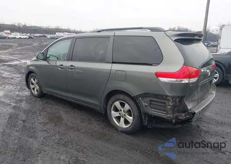 2011 Toyota Sienna Le V6 из США, поврежденный, VIN 5TDKK3DC3BS101283